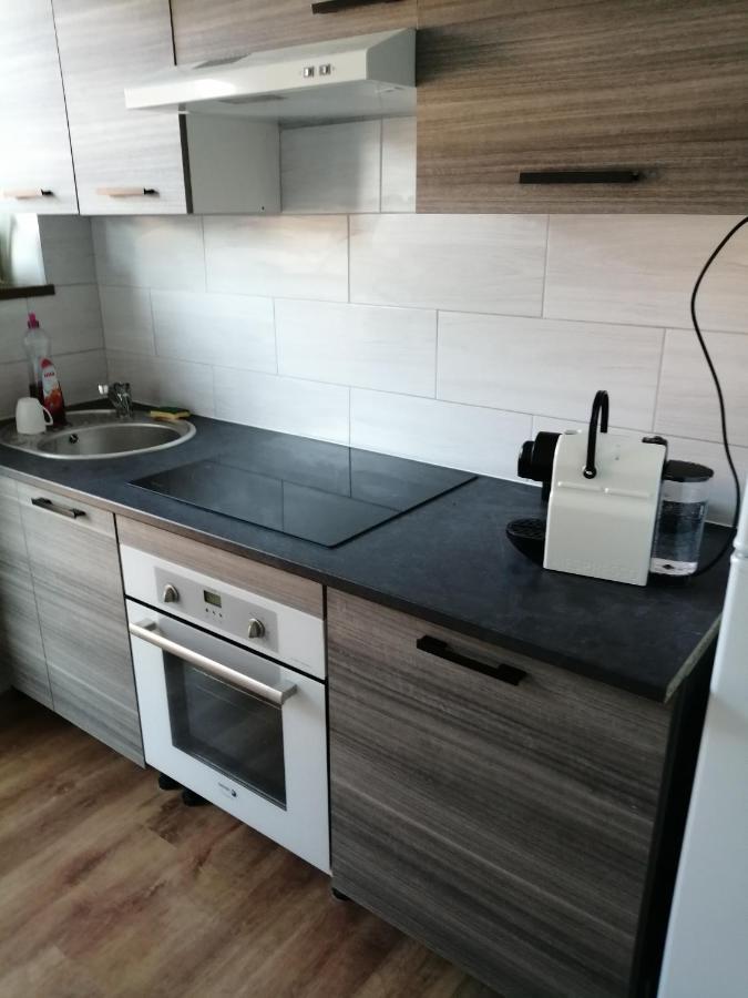 Appartement Cosy Arret De Tram Saint-Louis Grenze Bagian luar foto